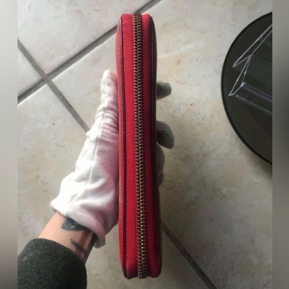 Gucci Micro Guccissima Leather Long Zippy Wallet W Gucci Heart Charm Zipper Pull - Picture 16 of 16